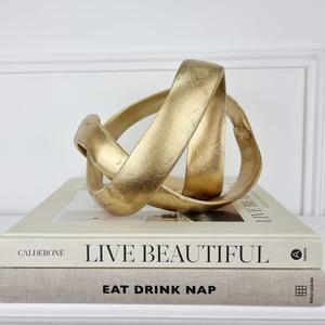 Dernière conception Sculpture en chaîne Pièce maîtresse de la décoration de bureau et de table plaquée or Style scandinave en métal aluminium - Product Image 6