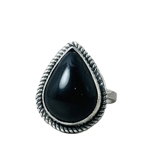 แหวนโอนิกซ์ทำด้วยมือ925แหวนเงินสเตอร์ลิงเครื่องประดับหินลูกแพร์สีดำสำหรับผู้หญิงขายส่งราคาแหวนพลอยโมราสีดำ - Product Image 1