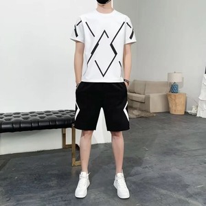 Trajes informales de dos piezas de primavera y verano para hombre, camisetas de manga corta con estampado de rayas y cuello redondo, pantalones cortos, camiseta fina y cómoda - Product Image 2