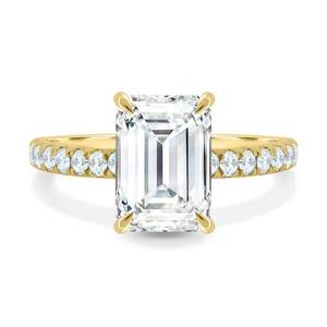 Bague de fiançailles solitaire pour femme en platine avec diamant de laboratoire taille émeraude 3,40 carats, halo caché, couleur EF, clarté VS - Product Image 3