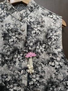 Lotus <b>Brooch</b> Festival Gifting Items Party Return Favour Sophisticated Lapel <b>Pin</b> Women Gift Wedding Jewellery Pearl <b>Brooch</b> <b>Pin</b> - Product Image 4