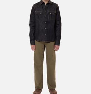 Chaqueta de mezclilla de manga larga con cuello vuelto y estampado gráfico con logotipo personalizado OEM/Odm - Product Image 6