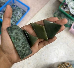 Jadeíta natural Vintage Budista Estilo plano Moda Colgante Hecho a mano Encantos personalizables - Product Image 2