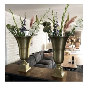 Garden <b>Urns</b> <b>Planter</b> Vase Wedding Decor Best Seller - Product Image 1