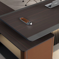 Tavolo da ufficio di lusso in legno con sedia Design moderno Boss Desk Executive Office Desk Set Manager mobili per ufficio scrivania da lavoro