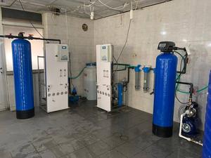 Purificador de Agua Salobre por Ósmosis Inversa (OI) con Control PLC, 2000L/Hora, Bomba de Acero al Carbono, 380V - Product Image 3