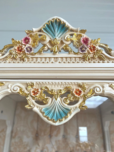 Silla de Comedor de Lujo Estilo Barroco Francés, Madera de Caoba Maciza Hecha a Mano, Ecológica, con Exhibición de Hierro y Vidrio Antiguo - Product Image 4