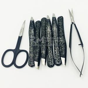 Juego de 4 pinzas para cejas de acero inoxidable de alta calidad con 2 tijeras diferentes para cutículas de cejas y tijeras de resorte para pestañas - Product Image 1