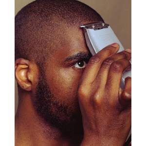 Recortadora de Pelo Inalámbrica Profesional T-Outliner, Afeitadora Eléctrica de Barba con Cuchilla en T Ajustable de Acero Inoxidable, Operación Francesa - Product Image 4