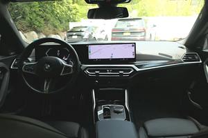 BMW M240i AWD Coupé Turbo 2023, Cuero, R18, Bajo Kilometraje, Automático, Volante a la Izquierda, Gasolina, Excelente Estado - Product Image 4