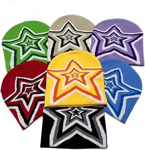 Fabricant professionnel de bonnets en jacquard à motif de crâne Y2k chauds pour l'automne et l'hiver pour hommes et femmes dans différents designs - Product Image 3