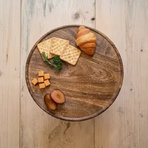 Base Redonda Rústica de Madera de Acacia con Base Tallada para Exhibir Pasteles, Queso y Pan, Hecha a Mano - Product Image 6