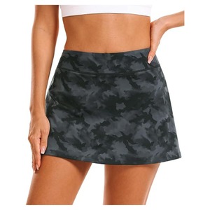 กระโปรงเทนนิสเอวสูงสำหรับผู้หญิงมี4กระเป๋าโลโก้กีฬาลำลอง - Product Image 1