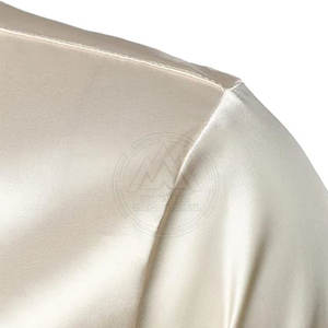 เสื้อเชิ้ตมีกระดุมสีพื้นสำหรับผู้ชายเสื้อมีกระดุมโลโก้แบบกำหนดเอง - Product Image 4