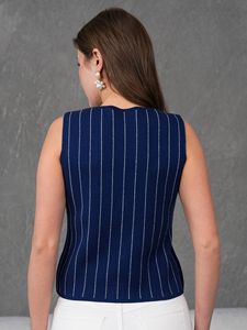 Gilet tricoté rayé à col en V décontracté pour femmes avec tissu d'usure extérieur à boutons - Product Image 5