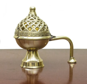 Quemador de incienso elegante de Metal de tendencia, perfecto para mesa de comedor, diseño de calabaza decorativo, quemador de incienso de latón antideslizante - Product Image 3