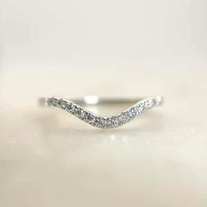 Bague de mariage ronde en or blanc CZ 1.5mm Pave Wishbone Anneau empilable Femmes Anniversaire De Mariée Fournisseur De Bijoux De Mode - Product Image 1