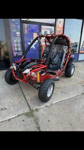 Kart à pédales haute vitesse 200cc 4 temps à essence tout-terrain avec suspension, freins à disque et sièges ergonomiques - Product Image 3