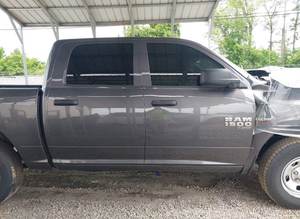 RAM 1500 2024 USADA, VOLANTE A LA IZQUIERDA/DERECHA, DE SEGUNDA MANO - Product Image 4