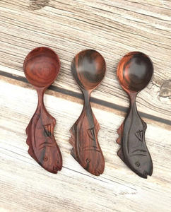 Utensilios de cocina de Madera hechos a mano de estilo bohemio: cucharas de madera natural únicas, al por mayor para nichos de mercado. - Product Image 2