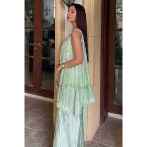Conjunto de Camisa Formal de Satén y Dupatta Marjorie - Product Image 2