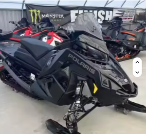 Motos de Nieve Voyageur SPolaris 146 Nuevas de Calidad, Aventura Todoterreno, Deportes de Invierno - Product Image 2