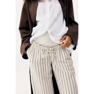 Pantalones de Maternidad MAMA de Mezcla de Lino con Cordón Ajustable, Ropa de Embarazo Cómoda y Elegante - Product Image 1