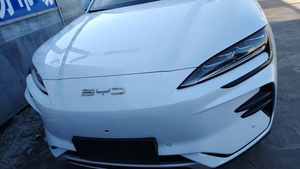 Véhicule électrique BYD Song Plus d'occasion, modèle neuf, version phare Champion, SUV, 605 km d'autonomie, conduite à gauche ou à droite, à vendre - Product Image 3