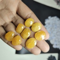 2025 Attrayant Naturel Jaune Saphir Cristal Gemme Lisse Poli Lâche Mélange Pierre avec Différentes Formes et Tailles