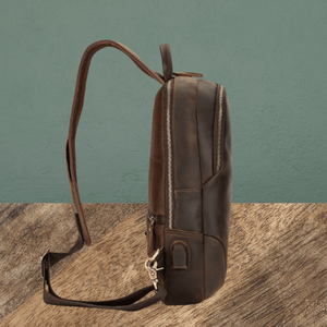 กระเป๋าคาดอกหนังแท้สีน้ำตาลขนาดใหญ่สำหรับทุกเพศกระเป๋าสะพายข้างแบบปรับแต่งได้แฟชั่นสำหรับใช้ในชีวิตประจำวัน - Product Image 4