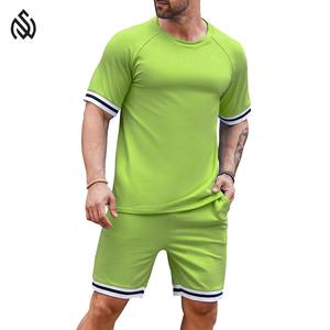 Nouveau Design Ensemble T-shirt et Short 2 Pièces pour Homme T-shirt Décontracté d'Été et Costume Court - Product Image 3