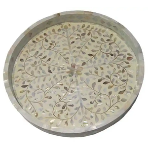 Plateau de service en nacre de qualité supérieure avec poignée en métal doré pour décoration d'hôtel d'Inde par RF Crafts - Product Image 4