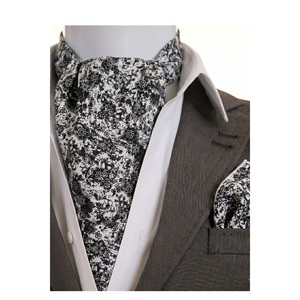Conjunto de Accesorios para Hombre en Algodón Azul Marino con Pañuelo Cuadrado con Diseño de Mostaza - Product Image 1