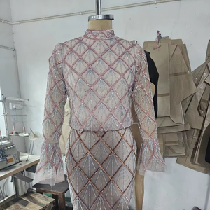 Hermoso caftán musulmán tradicional hecho a mano marroquí, nuevo diseño, modesto, bellamente coloreado, cuentas de piedra, accesorio de ropa de trabajo - Product Image 1