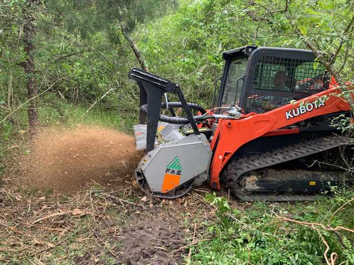 Kubota SVL97-2 Skid Steer Mulcher, Hot Selling Heavy Duty Mulching ...