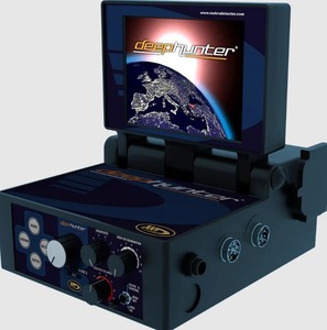 Nokta DeepHunter 3D Pro Package, détecteur de métaux numérique 3D professionnel pour la détection de métaux précieux, de métaux alimentaires, de plastique et d'acier - Product Image 6