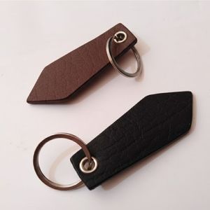 Porte-clés en cuir PU personnalisé avec logo en relief, alliage de zinc, porte-clés en métal élégant, porte-clés promotionnel - Product Image 3