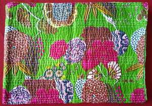 Handmade Vintage <b>Bohemian</b> Floral Pattern Kantha Quilt Set Reversible Indian Cotton Comforter with Hand Stitching Bulk Wholesale - Product Image 3