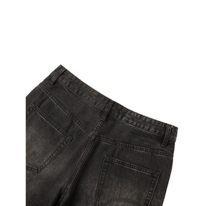 Jeans de Pierna Recta con Parches Bordados de Estilo Industrial - Product Image 6
