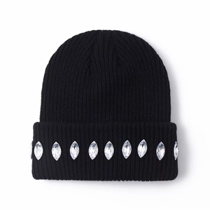 Gorro de Invierno de Alta Calidad para Hombre, Gorro de Punto con Pedrería, con Logotipo y Diseño Personalizados, Gorros de Pedrería Premium Unisex - Product Image 2