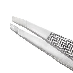 Pince à épiler inclinée à large prise en acier inoxydable pour boîte d'épilation emballée - Product Image 5