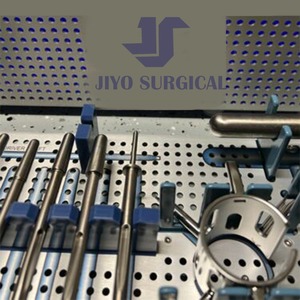Dispositif de <span class=keywords><strong>fixation</strong></span> osseuse en alliage de titane pour implant chirurgical orthopédique de haute qualité pour la reconstruction ACL et Ligament