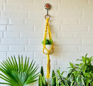 Colgador de plantas de macramé más vendido de 2025, soporte de maceta bohemio tejido a mano para uso en interiores y exteriores para el hogar y el jardín - Product Image 2