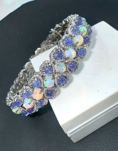 Bracelet jonc vintage en argent plaqué or avec opale éthiopienne tanzanite pour mariages et fiançailles - Product Image 2