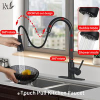 Robinet de cuisine de luxe en acier inoxydable doré brossé, personnalisé OEM, avec capteur tactile, mitigeur monocommande extractible à poser sur comptoir