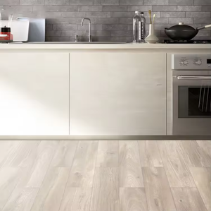 La madera clásica cumple con la fuerza moderna: Acabado mate Azulejos de porcelana de 600x600mm para un estilo duradero Fractal Indio en el extranjero - Product Image 2