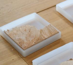 Dessous de verre professionnel en bois et en résine pour cadeau de mariage forme carrée Offre Spéciale tasse à thé avec un design unique pour la maison - Product Image 4