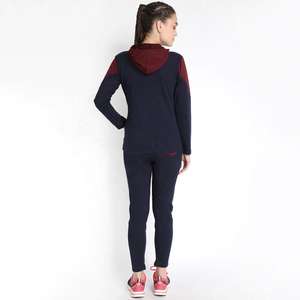 Survêtement pour femmes de qualité supérieure Ensemble deux pièces Survêtements sur mesure de haute qualité Parfait pour le fitness et le style décontracté - Product Image 4
