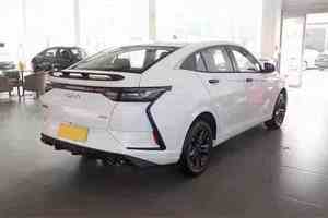 SUV Usado 1.5t 1.5l Velocidad 180km/h Eficiente en Consumo de Combustible Volante a la Izquierda Asientos de Cuero Traseros Económico para Adultos - Product Image 2