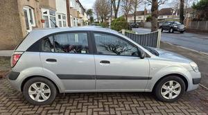 KIA RIO 1.4 2007 USADO, Volante a la Izquierda/Derecha - Product Image 3